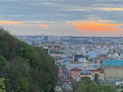 Столицу и Киевщину в ГСЧС предупредили о сильном и порывистом ветре