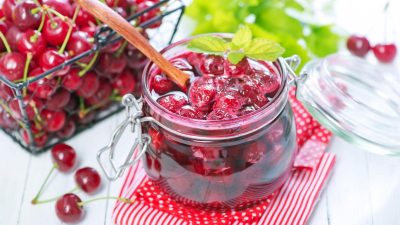 Невероятное вишневое варенье без косточек на зиму: пошаговый рецепт