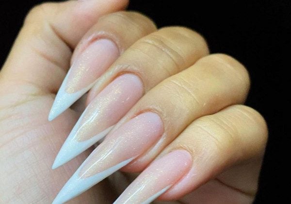 Утече і поставить клеймо "вульгарна": манікюр, який бісить чоловіків