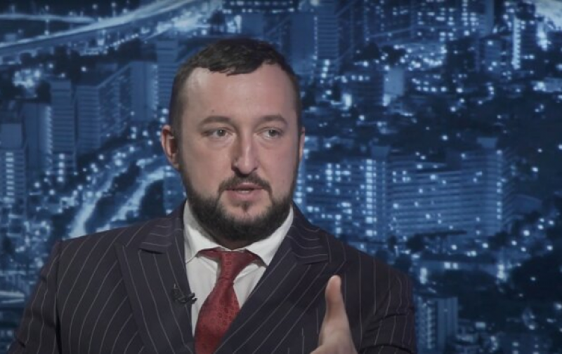 В Киеве неизвестные подстрелили топ-чиновника