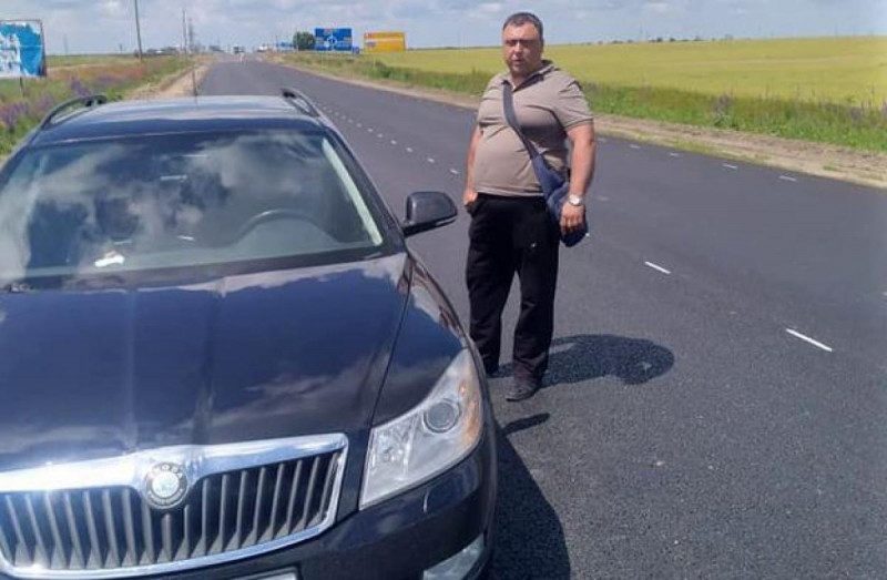 На Херсонщині поліцейський на дорозі влаштував стрілянину у ветеранів АТО