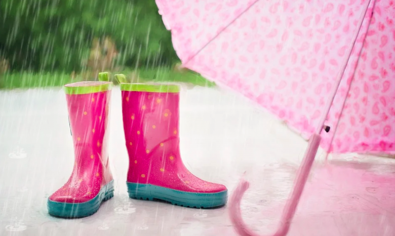 Резко похолодает и будут лить дожди: какой будет погода в Украине в начале апреля