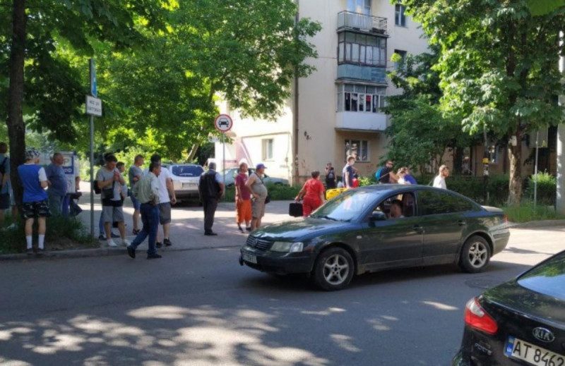 Дитина буквально злетіла в повітря: в Івано-Франківську "обкурений" водій збив 5-річного хлопчика