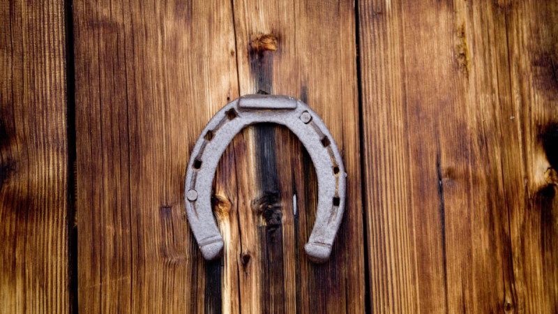 Какие обереги должны быть в каждом доме: 10 самых надежных