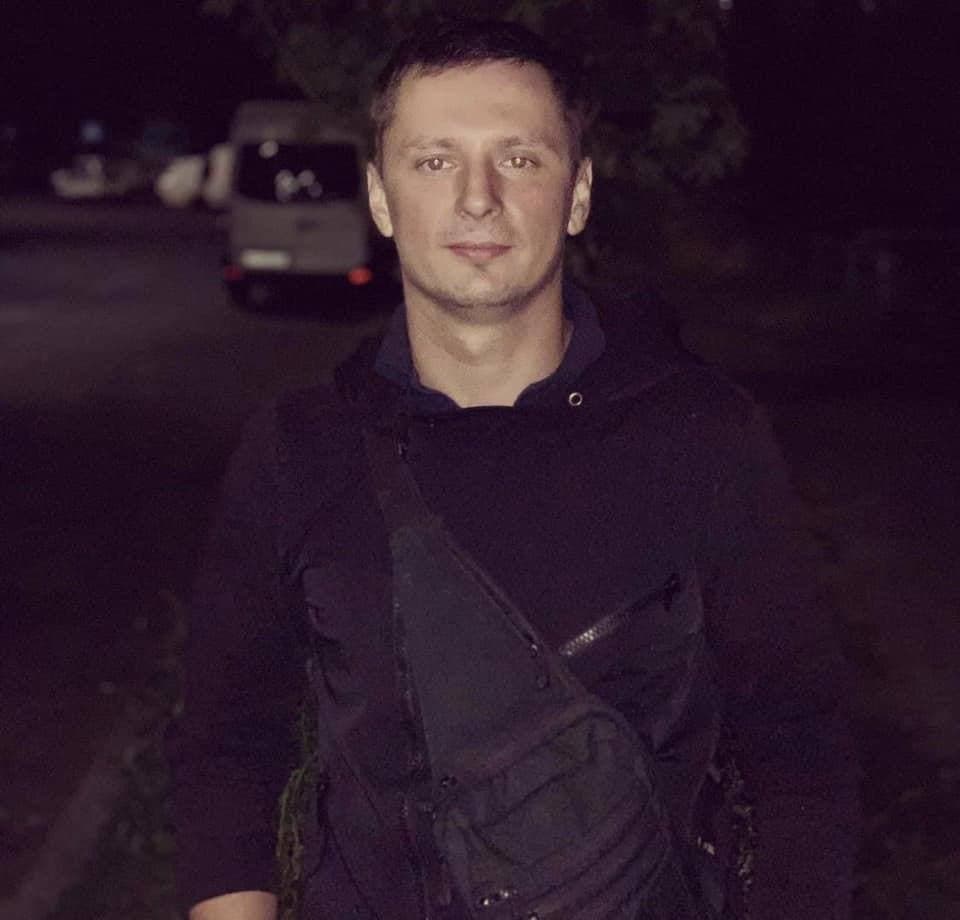 Рука - на шматки: опубліковано фото поранення підстреленого 'голосіївським стрільцем' копа Рука - на шматки: опубліковано фото поранення підстреленого 'голосіївським стрільцем' копа