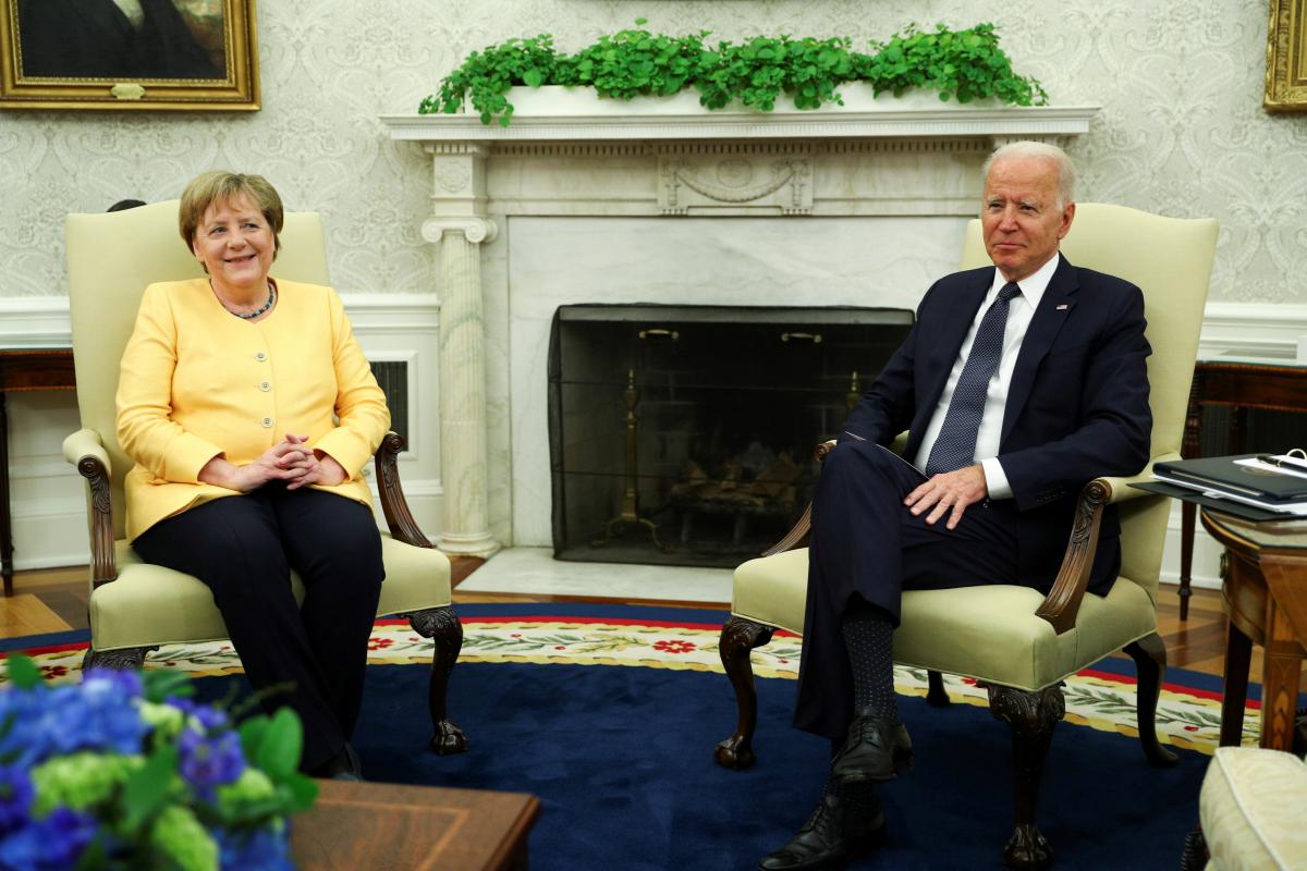 Канцлер Германии прибыла в Белый дом: переговоры Меркель-Байден стартовали