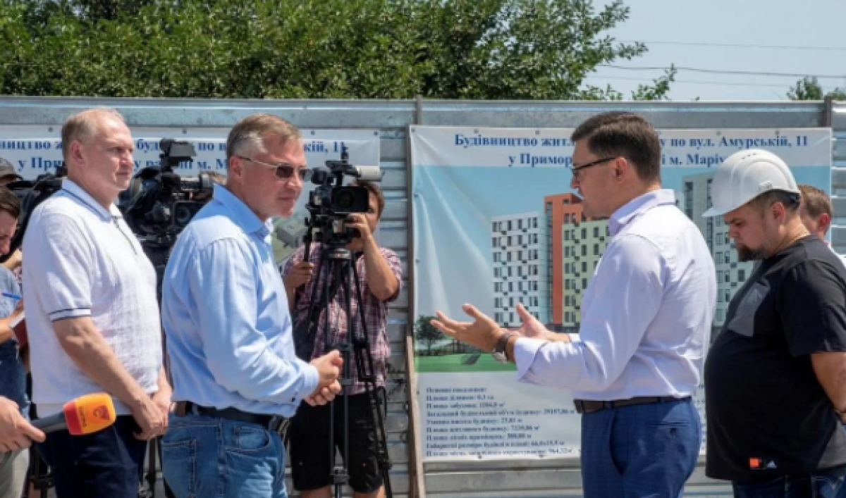 В Україні будують перший багатоквартирний сталевий будинок: у Маріуполі вже зводять 1-й поверх