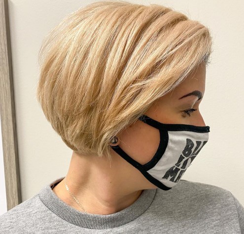 Коротка стрижка для жінок після 50 подовжена піксі 2021 Коротка стрижка для жінок після 50 подовжена піксі 2021