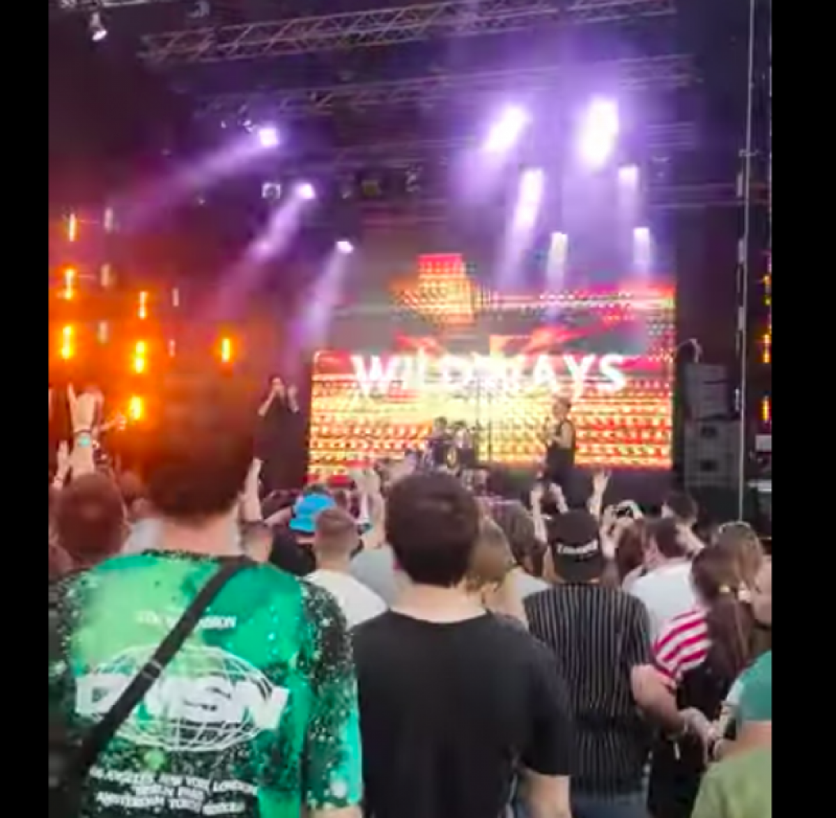 Музыканты из российской группы Wildways нарвались на "Путин ху*ло" на Atlas Weekend