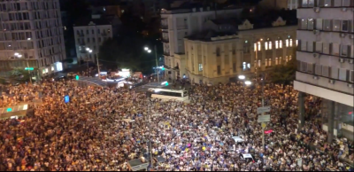 Тисячі фанатів збірної заспівали Гімн України – емоційне відео з фан-зони