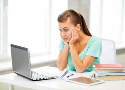 По данным экспертом, поддельный сайт выглядит почти идентично оригиналу 