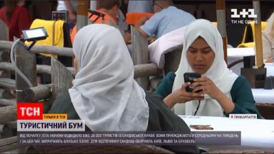 Арабські туристи масово заполонили українські курорти: в чому причина Арабські туристи масово заполонили українські курорти: в чому причина
