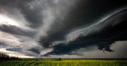 В Украину несется опасная буря и рекордная жара