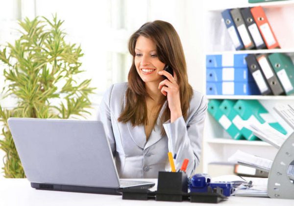 День бухгалтера 2023: теплі вітання для серйозних повелителів цифр