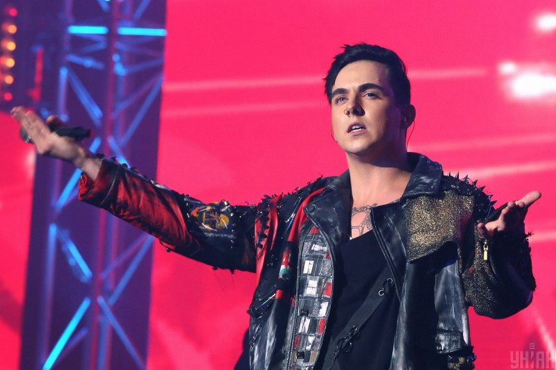 Melovin запропонував звернутися до психотерапевта всім, хто не підтримує ЛГБТ