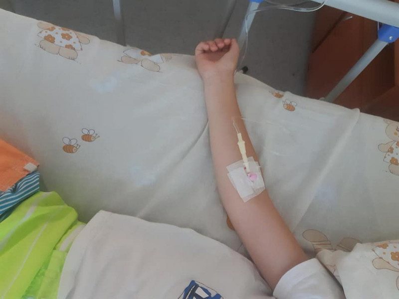 Обличчя в крові і струс мозку: у Дніпрі в аквапарку дитина отримала травму
