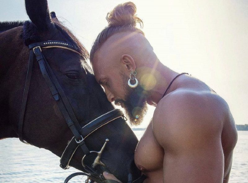 Назвали четвертого учасника шоу Танці з зірками 2021