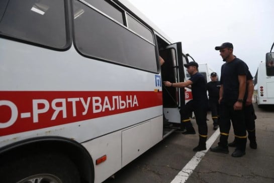 Украина при содействии Метинвеста менее чем за сутки отправила спасателей тушить пожары в Грецию