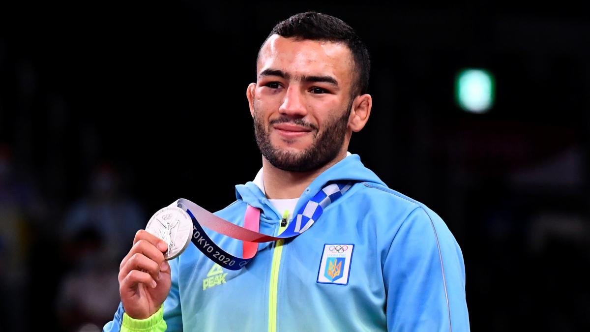 За медалі в Токіо змагаталия 157 українських спортсменів