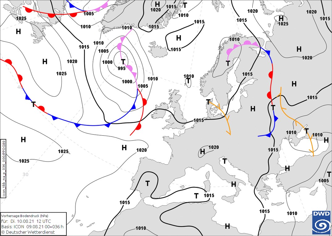 Украину накроет атмосферный фронт: где и когда ухудшится погода