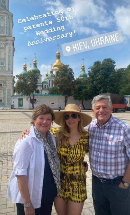 'Моя родина': украинская звезда сериала Викинги Кэтрин Винник прилетела в Киев