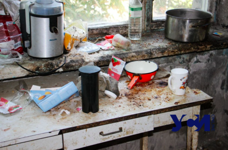 Зловонная квартира в Одессе