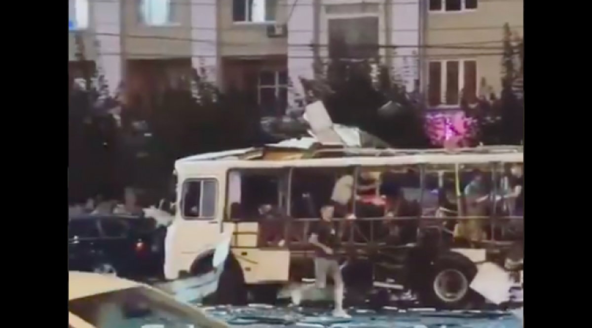 Взрыв автобуса в Воронеже: возросло число пострадавших, девушке оторвало ноги - она скончалась