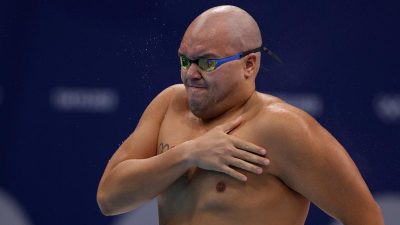 На Олімпіаді в Токіо виступив плавець із животиком: спортсмен став зіркою мережі