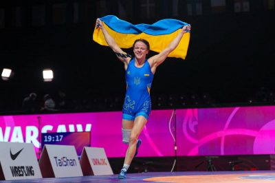 'У нашій країні тренерів залишають без уваги': призерка Олімпіади-2020 віддала квартиру наставнику
