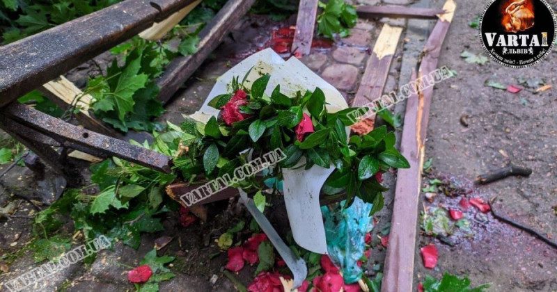 Последнее свидание: во Львове во время урагана погибла влюблённая пара, шансов выжить не было