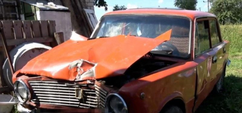 Под Житомиром пьяный парень убил отца и врезался на авто с маленькими дочерьми в столб