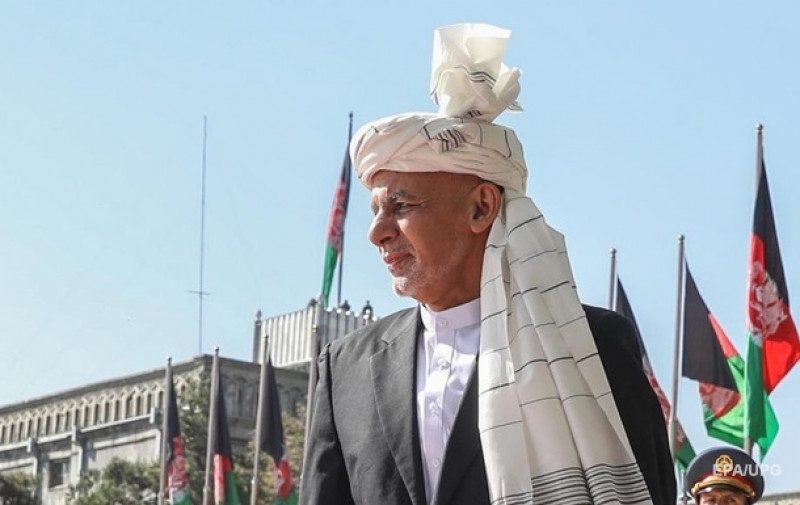 "В одной рубашке и без денег": президент Афганистана рассказал о бегстве из страны