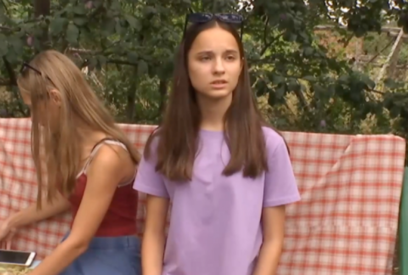 Впервые в Украине девочка получила статус "инвалид войны" из-за обстрелов на Донбассе