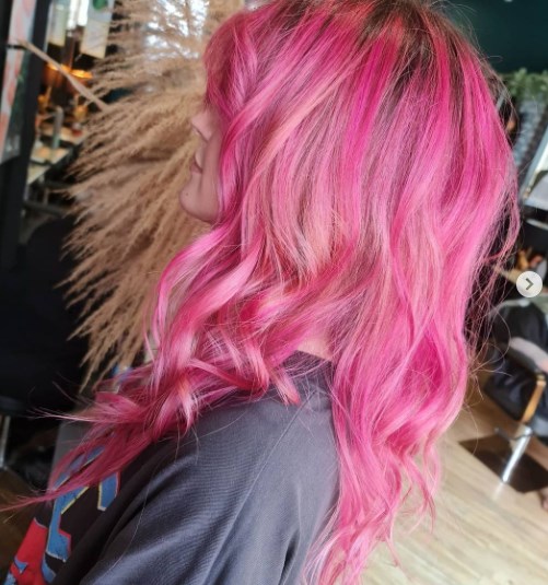 Модна стрижка на довге волосся 2021 напівшег Модна стрижка на довге волосся 2021 напівшег