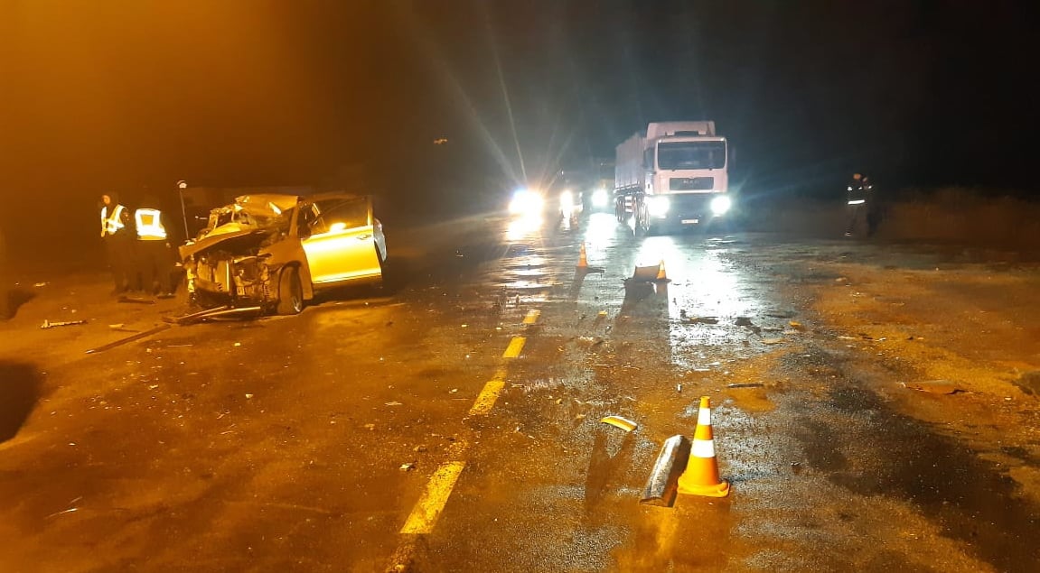 У Сумській області Toyota зіткнулася з вантажівкою DAF: троє людей загинули від отриманих травм