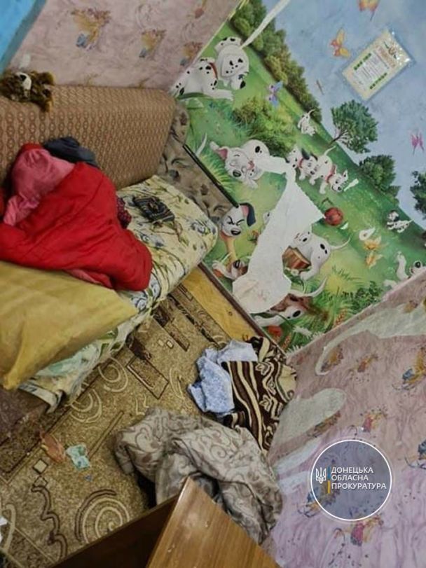 Дети задохнулись в сундуке Дети задохнулись в сундуке