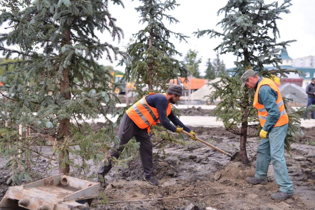 В Каневе в рамках 'Большой стройки' достроили Шевченковский центр, теперь создают парк