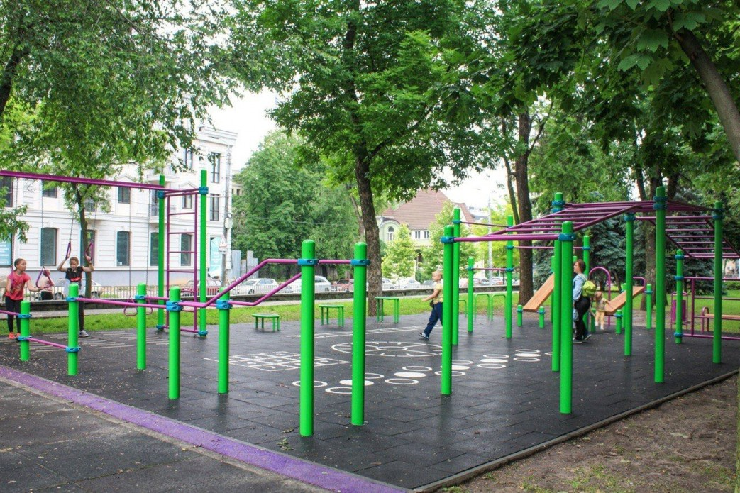 До кінця 2022 року за програмою 'Здорова Україна' побудують 10 тисяч спортмайданчиків у дворах До кінця 2022 року за програмою 'Здорова Україна' побудують 10 тисяч спортмайданчиків у дворах