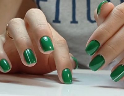 Наймодніший осінній манікюр 2021: лісовий мох і блакитна ніч