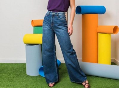 У моду на осінь-зиму 2021 2022 повернулися неймовірні джинси  в стилі жорстких 90-х та іронічних 70-х