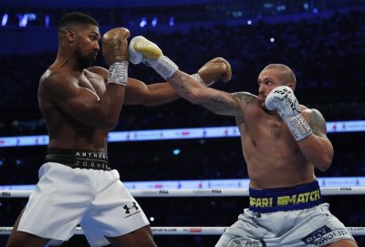 Усик створив сенсацію і відібрав чемпіонські пояси у Джошуа