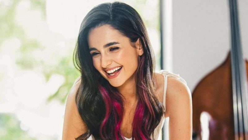 Анна Тринчер стала лицом новой кампании Андре Тана