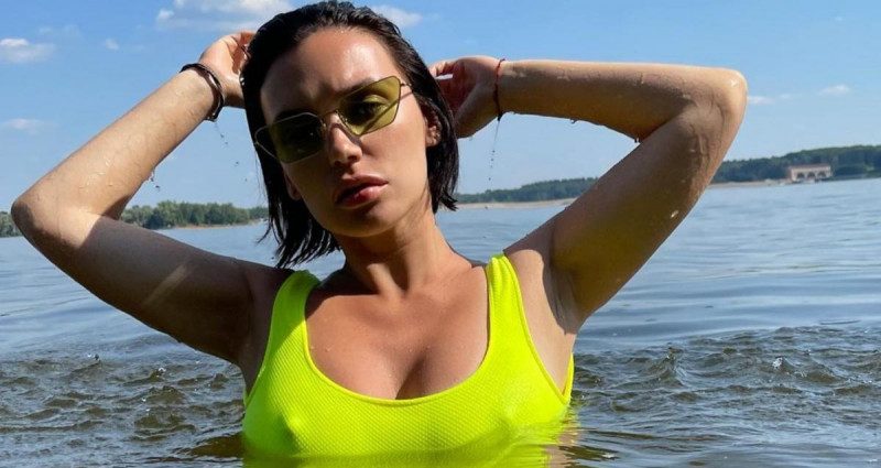Ольга Серябкина официально подтвердила беременность и показала мужа