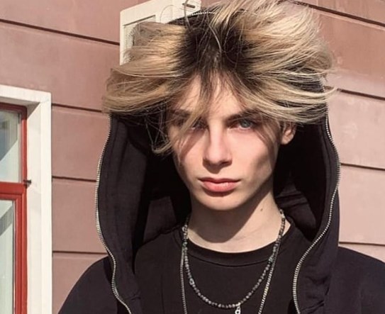 Модные мужские стрижки 2021-2022