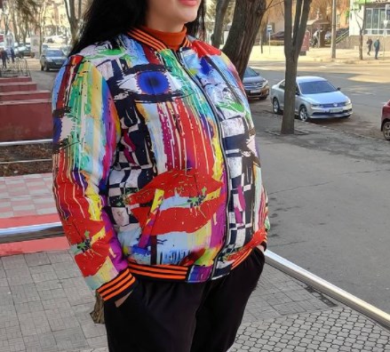 Модні куртки бомбери осінь-зима 2021 2022