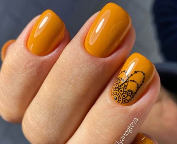 Модний осінній манікюр 2021 Модний осінній манікюр 2021