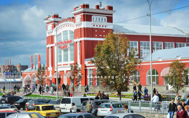 ЗМІ дізналися подробиці про батьків підлітка, який влаштував ДТП у Харкові