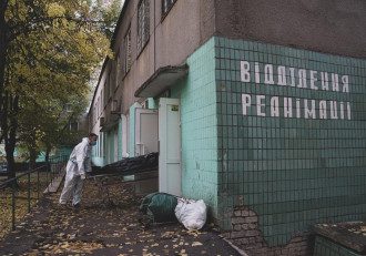 Моторошні кадри з антиковидних лікарень
