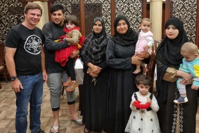 Многоженство в Пакистане и семья с 53 детьми: раскрыты подробности нового выпуска Мира наизнанку