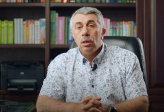 Євген Комаровський